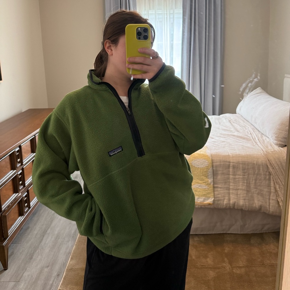Patagonia Green Quarter-Zip Fleece Pullover with Dark Trim